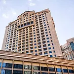 Oyo Home 162 Palace Tower Silicon Oasis