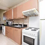 Oyo Home 162 Palace Tower Silicon Oasis